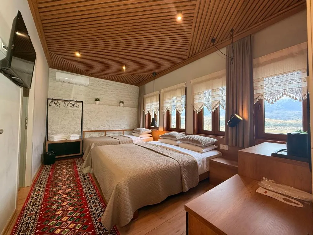 The Stone Sky Hotel — photo 4